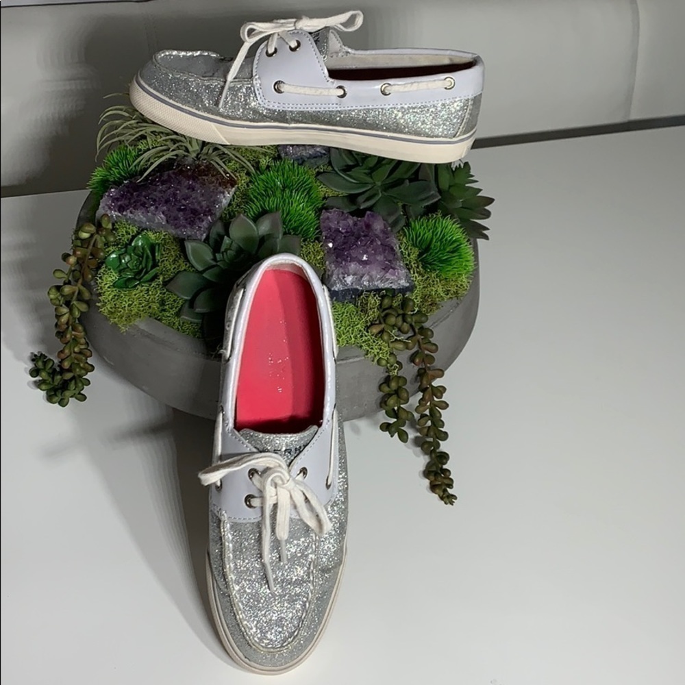 Sperry Silver all that Glitters Slip On Casual Boat shoes 8 women’s